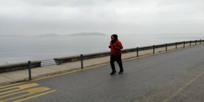 Virüse aldırmayan vatandaşlar yine Caddebostan Sahili'ne gitti