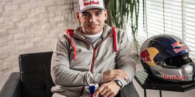 Red Bull sporcusu Ayhancan Güven, Formula 1 pilotlarıyla yarıştı