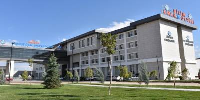 Sağlık Bilimleri Fakültesi ile Yabancı Diller Yüksekokulu kuruldu