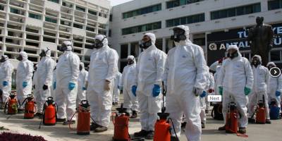 Antalya'da dezenfekte ordusu 53 araçla çalışıyor