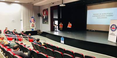 Amasya’nın Merzifon ilçesinde Vefa Sosyal Destek Grubu’na hijyen kuralları anlatıldı