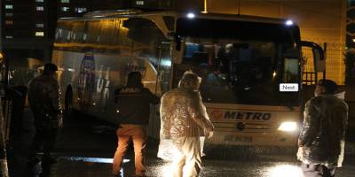 Test sonucu negatif çıkan umrecilerin tahliyesi başladı