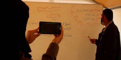 Suriye İdlib’de uzaktan eğitim başladı