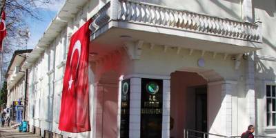 Hendek belediyesine ait işyerlerinin kiraları ertelendi