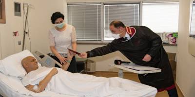 Lösemi hastası Yavuz Uygur ve Nilgün Savaş hastane yatağında evliliğe ‘evet’ dediler!