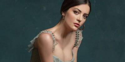 İrem Sak'tan canlı yayında çok konuşulacak estetik itirafı