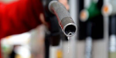 Bu gece yarısından itibaren benzin ve motorine indirim!