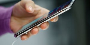 Cep Telefonu Teknolojisi Sil Baştan Değişiyor