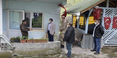 88 yaşındaki Mustafa dede emekli maaşını kampanyaya bağışladı