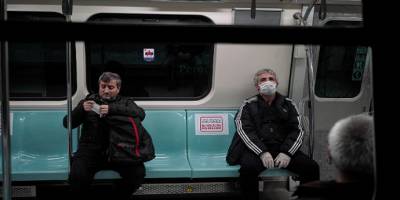 İstanbul’daki metrolar en sessiz günlerini yaşıyor