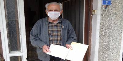 Aydın’ın yaşayan 72 yaşındaki emekli Mustafa Emekli maaşını 'Helal olsun' diyerek bağışladı