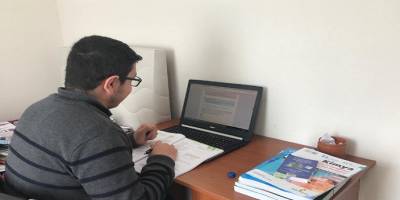 Van’ın Erciş Kaymakamından lise öğrencisine bilgisayar ve internet