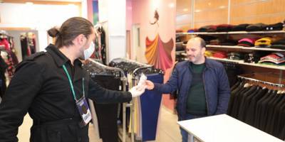 Akhisar Belediyesi tarafından vatandaşlara maske desteği