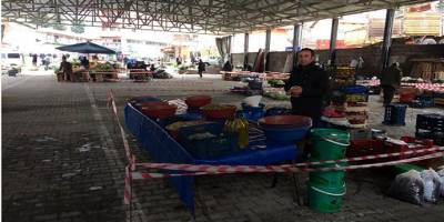 Şaphane ilçe pazarına 'yabancı esnaf" girişi yasaklandı