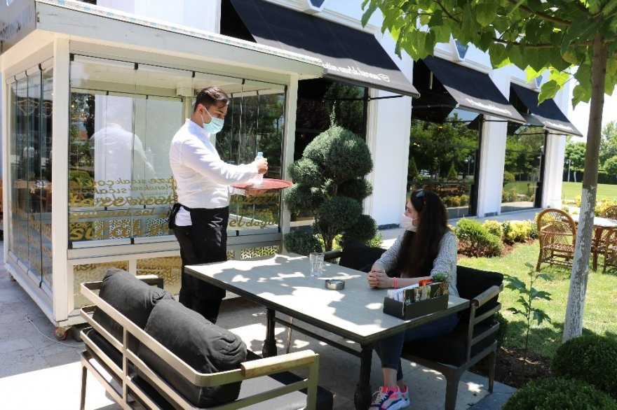 Kahramanmaraş’ta restoranlarda 1 Haziran telaşı
