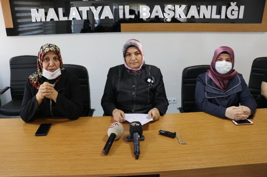 AK Parti’den sokak hayvanları için basın açıklaması