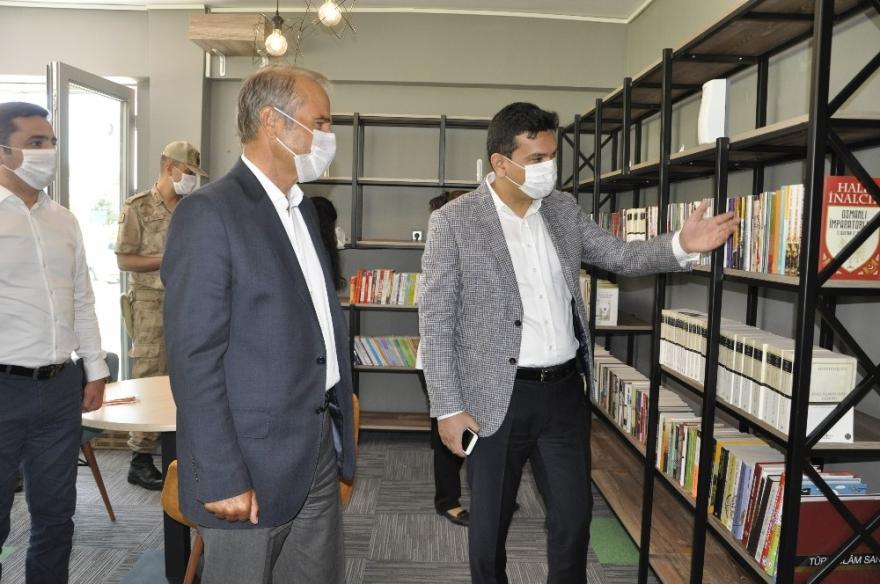 Prof. Dr. Sezai Yılmaz Kütüphanesi açılışı yapıldı