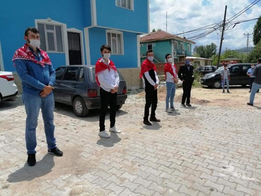 Yarım asırlık asker uğurlama merasimi korona virüs tedbirleri ile yapıldı