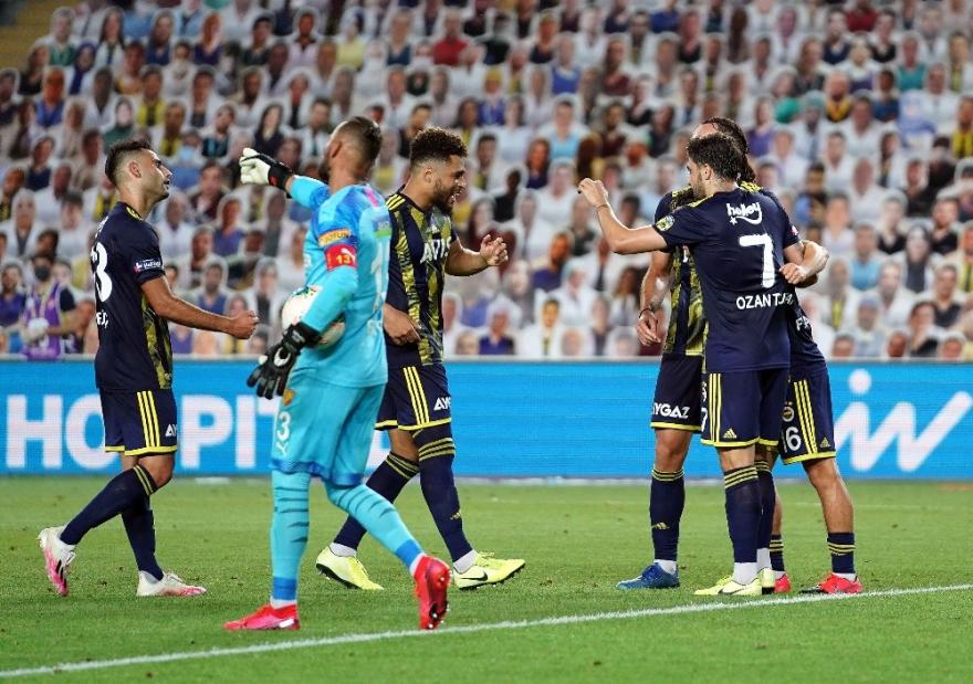 Süper Lig: Fenerbahçe: 2 - Göztepe: 1 (Maç sonucu)