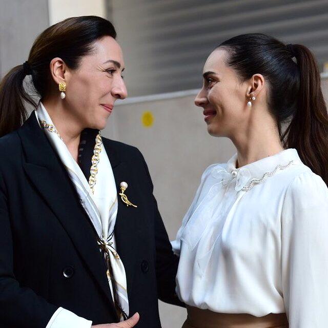 melisa-sozen-alya-karakterini-oynadigi-kirmizi-13764512-4643-m.jpg